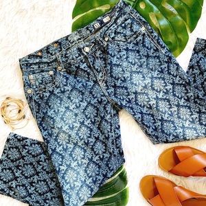 Rare Miss Me Crop Jeans